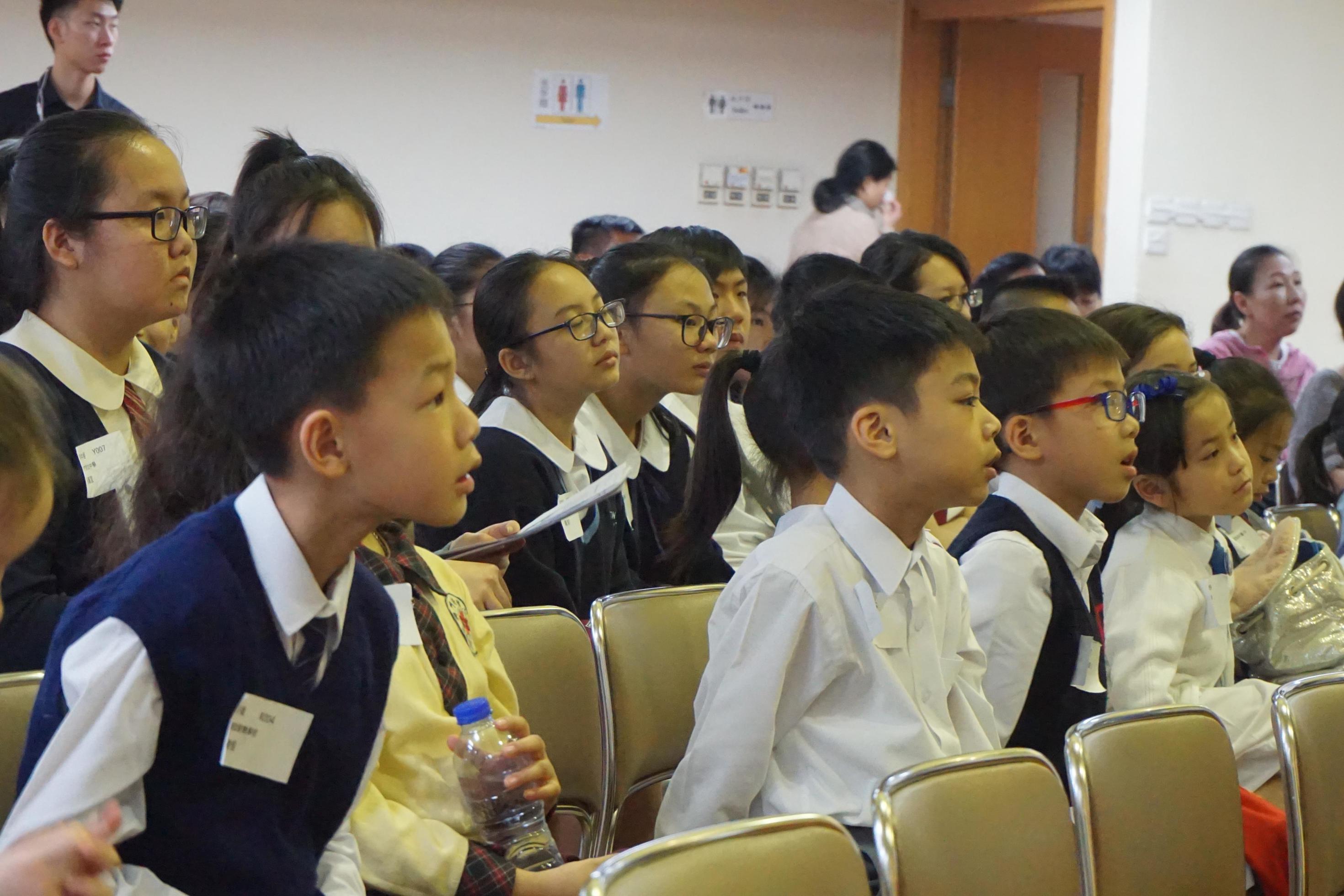 The 12th Daily Readers Read Out Loud Final Competition (1579)-2940x1960